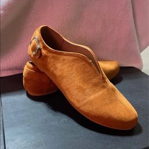 Joli dress shoe women’s